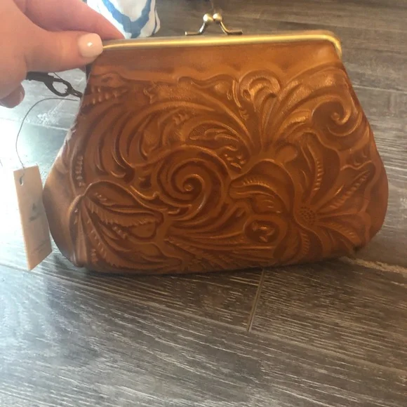 Patricia Nash Savena Leather Wristlet in Gold - Picture 2 of 7